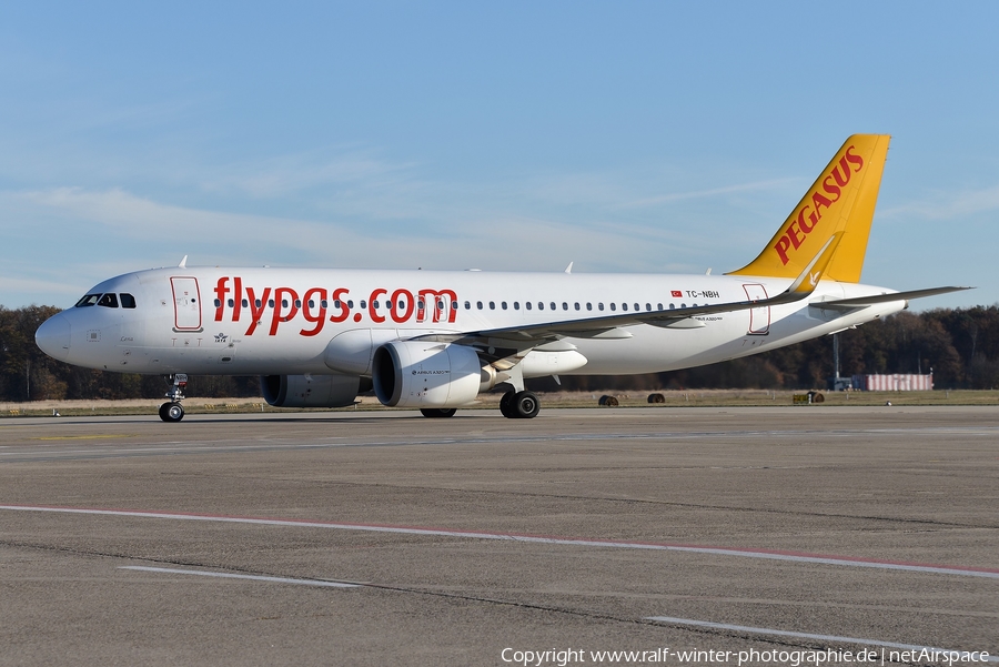 Pegasus Airlines Airbus A320-251N (TC-NBH) | Photo 453213