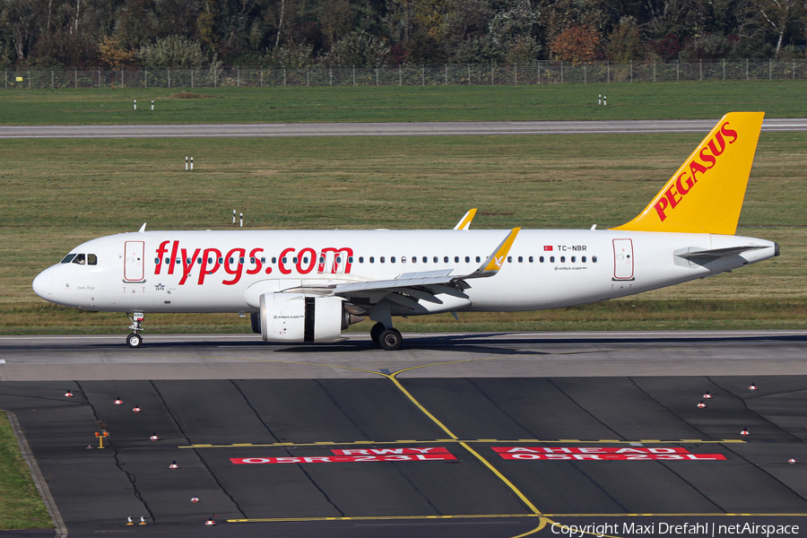 Pegasus Airlines Airbus A320-251N (TC-NBR) | Photo 491470