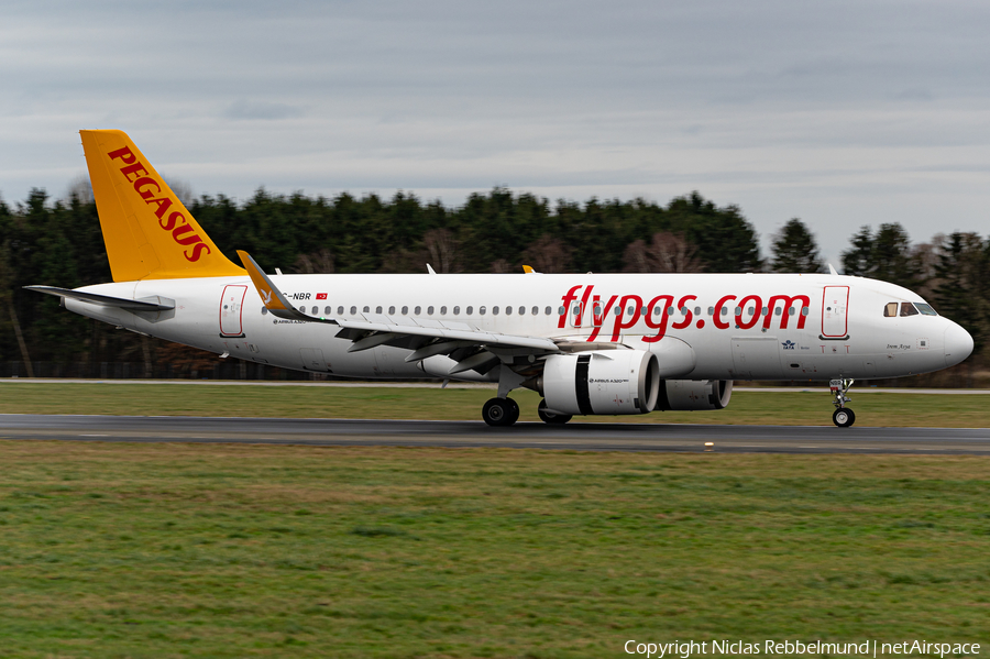 Pegasus Airlines Airbus A320-251N (TC-NBR) | Photo 417813