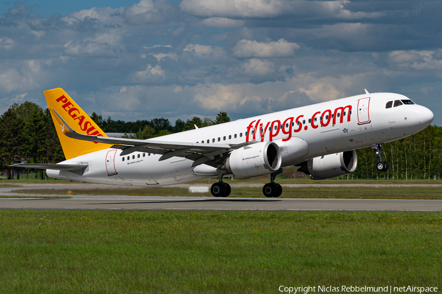 Pegasus Airlines Airbus A320-251N (TC-NBS) | Photo 449021