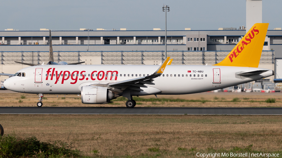 Pegasus Airlines Airbus A320-251N (TC-NBU) | Photo 532031