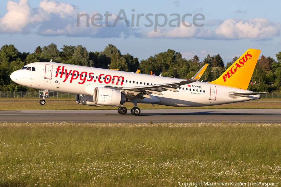 Pegasus Airlines Airbus A320-251N (TC-NBV) | Photo 521893