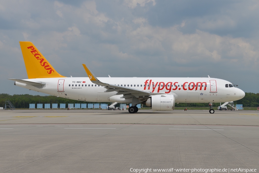 Pegasus Airlines Airbus A320-251N (TC-NBZ) | Photo 346283