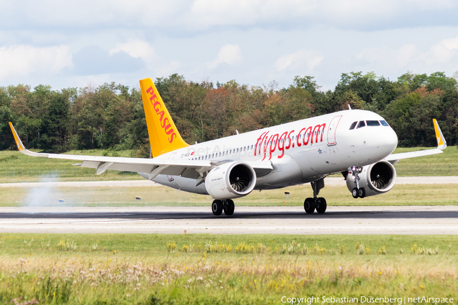 Pegasus Airlines Airbus A320-251N (TC-NCA) | Photo 357444