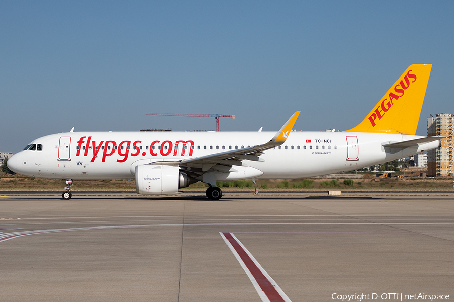 Pegasus Airlines Airbus A320-251N (TC-NCI) | Photo 596804