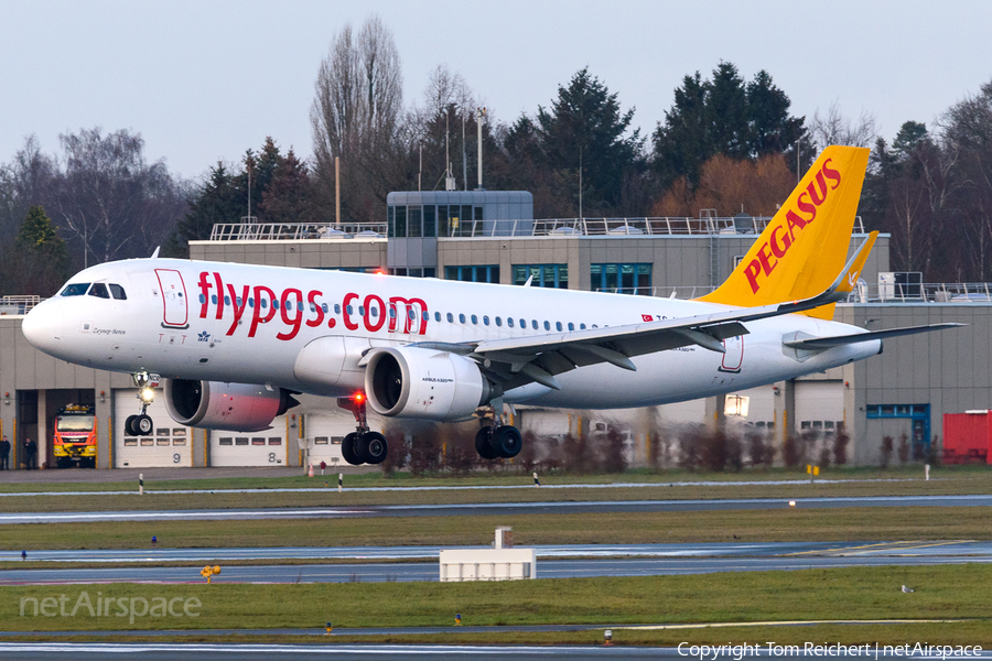 Pegasus Airlines Airbus A320-251N (TC-NCR) | Photo 541758