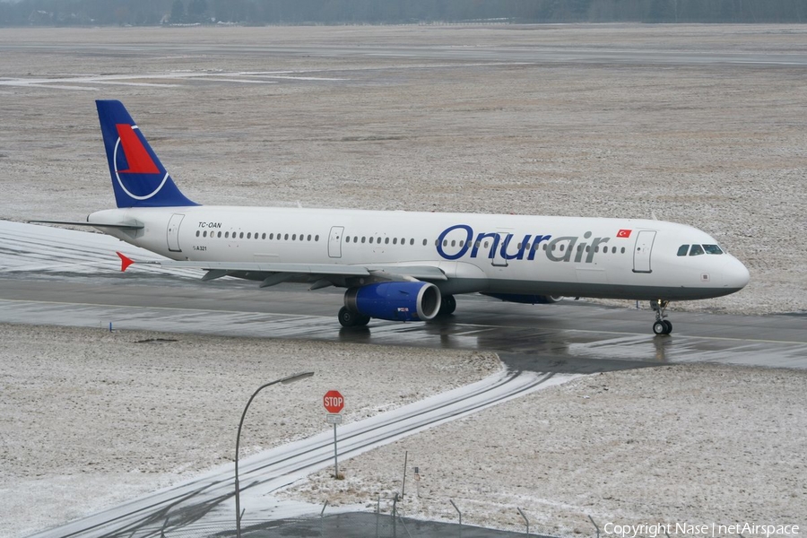 Onur Air Airbus A321-231 (TC-OAN) | Photo 279024