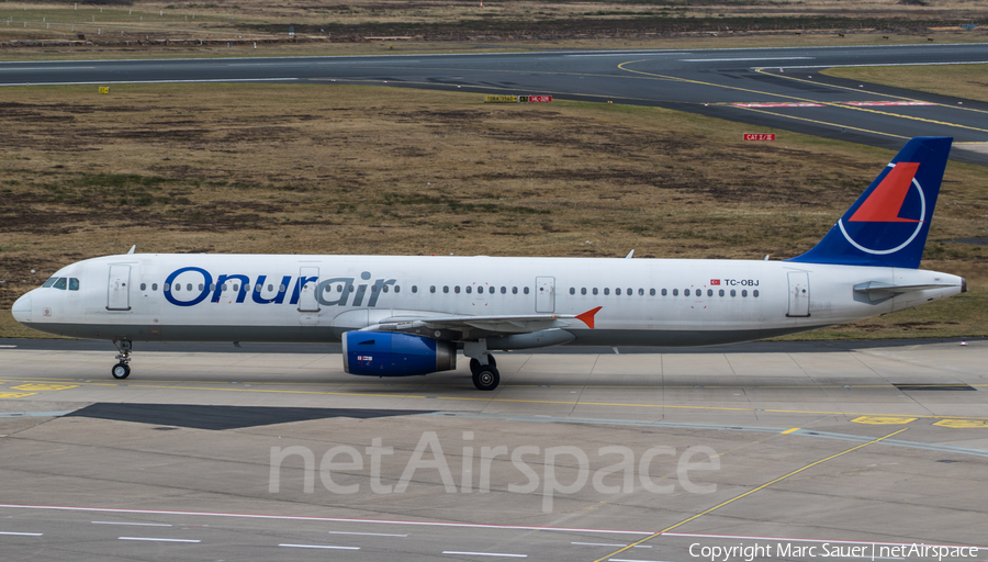 Onur Air Airbus A321-231 (TC-OBJ) | Photo 233852