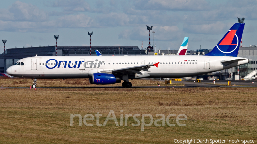 Onur Air Airbus A321-231 (TC-OBJ) | Photo 259164