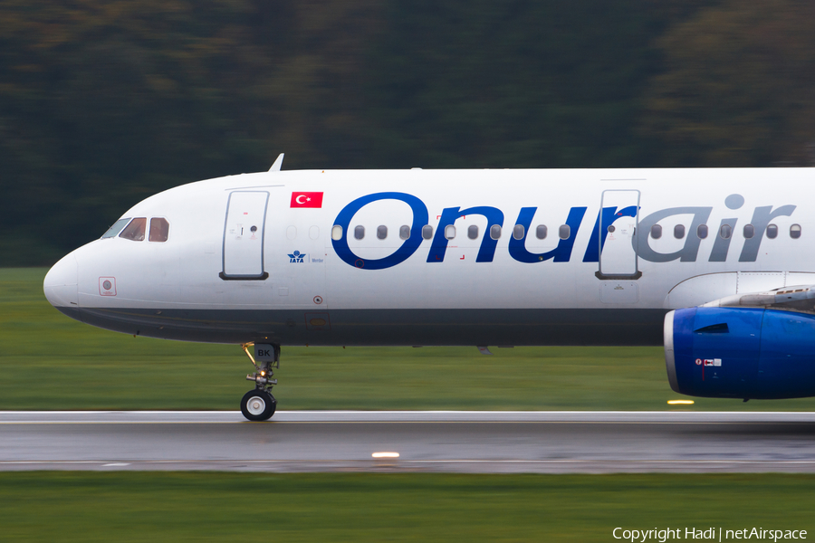 Onur Air Airbus A321-231 (TC-OBK) | Photo 59088