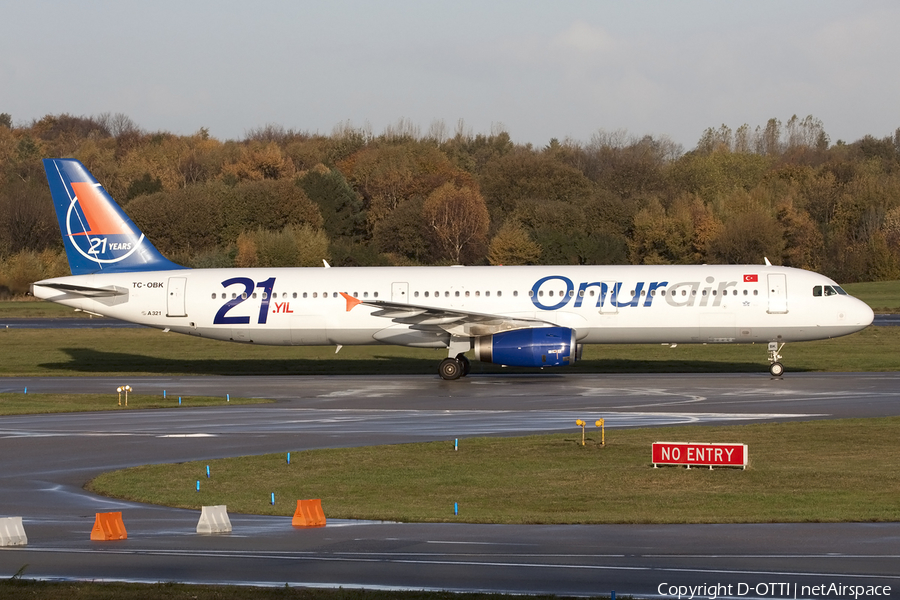 Onur Air Airbus A321-231 (TC-OBK) | Photo 420922