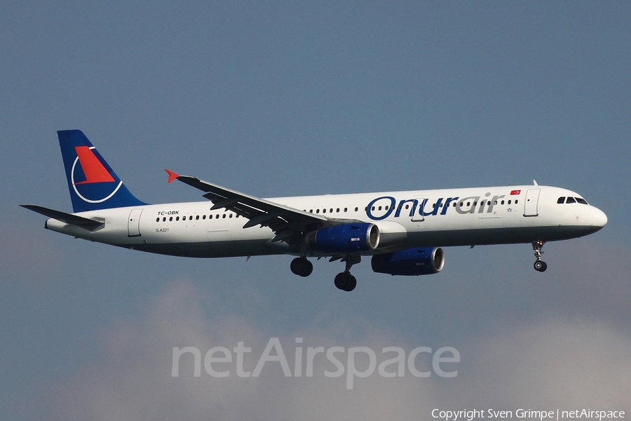 Onur Air Airbus A321-231 (TC-OBK) | Photo 86427