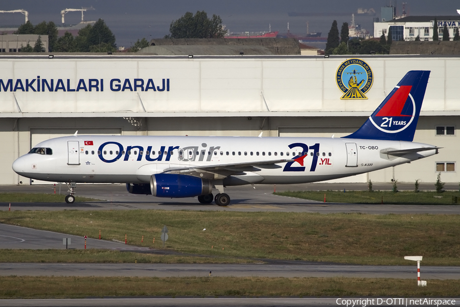 Onur Air Airbus A320-232 (TC-OBO) | Photo 409623