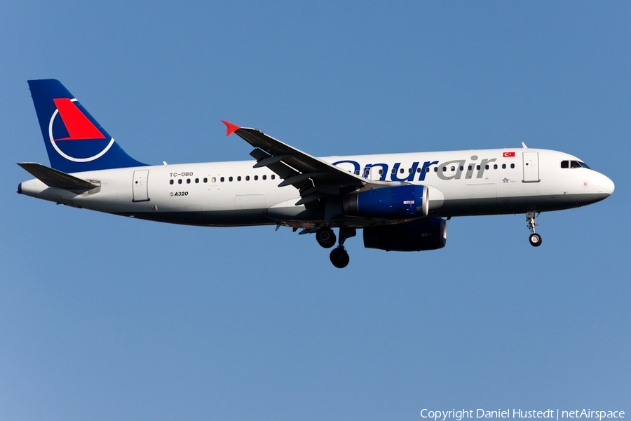 Onur Air Airbus A320-232 (TC-OBO) | Photo 496651