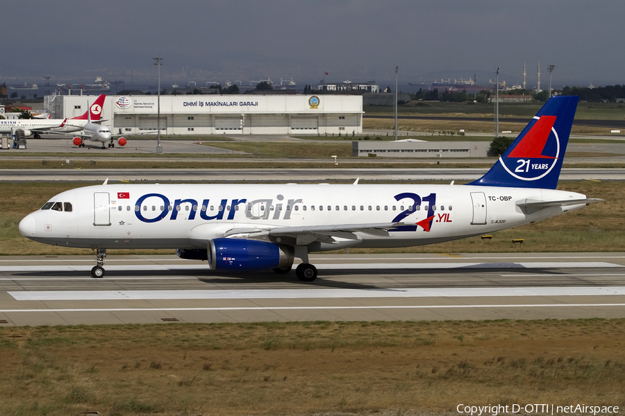 Onur Air Airbus A320-232 (TC-OBP) | Photo 409439