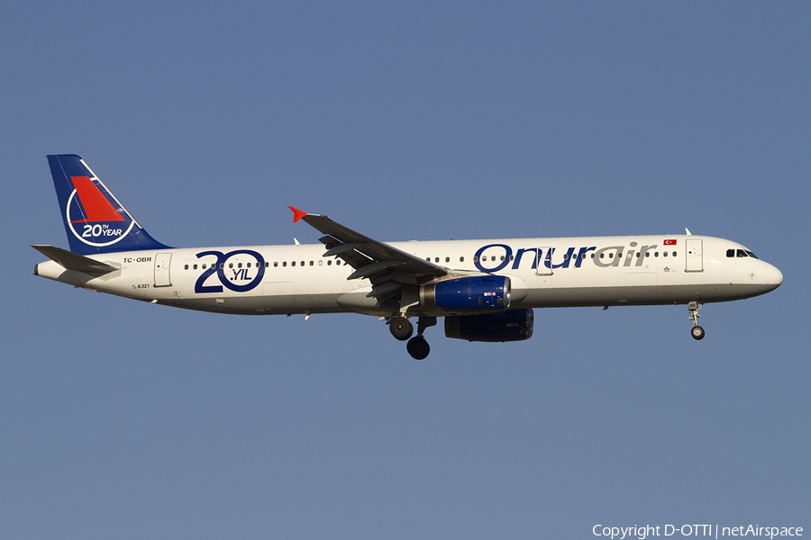 Onur Air Airbus A321-231 (TC-OBR) | Photo 391042