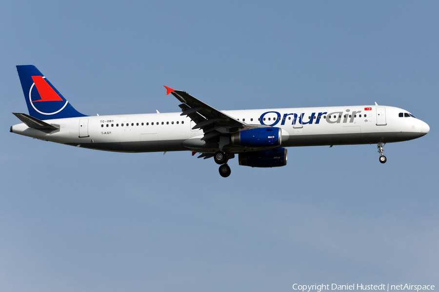 Onur Air Airbus A321-231 (TC-OBY) | Photo 498767