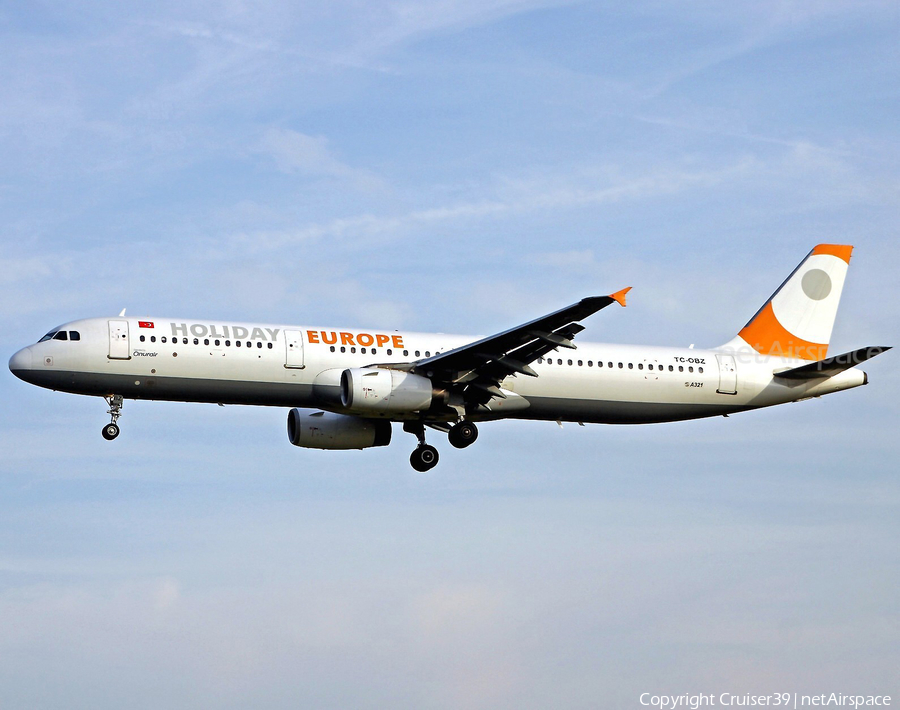 Holiday Europe Airbus A321-231 (TC-OBZ) | Photo 371876