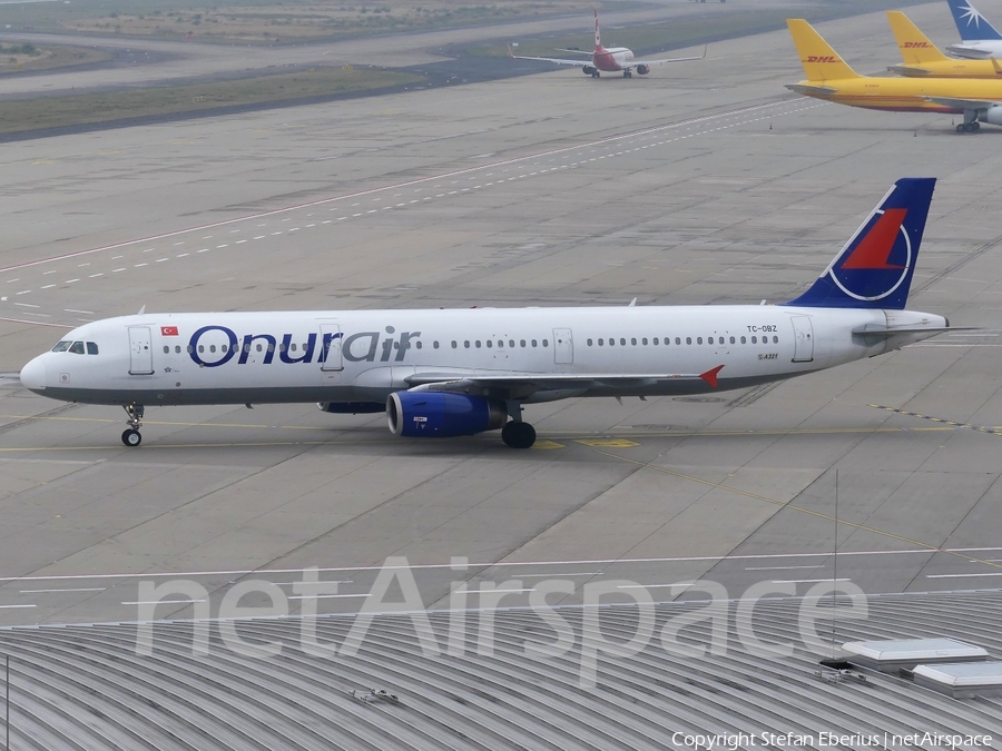 Onur Air Airbus A321-231 (TC-OBZ) | Photo 263000