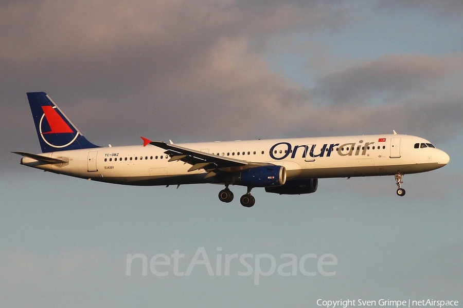 Onur Air Airbus A321-231 (TC-OBZ) | Photo 278781