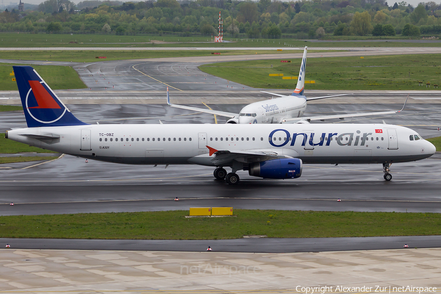 Onur Air Airbus A321-231 (TC-OBZ) | Photo 413622