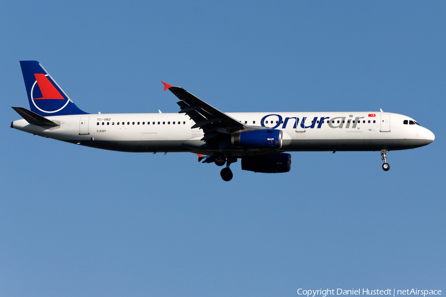 Onur Air Airbus A321-231 (TC-OBZ) | Photo 496654