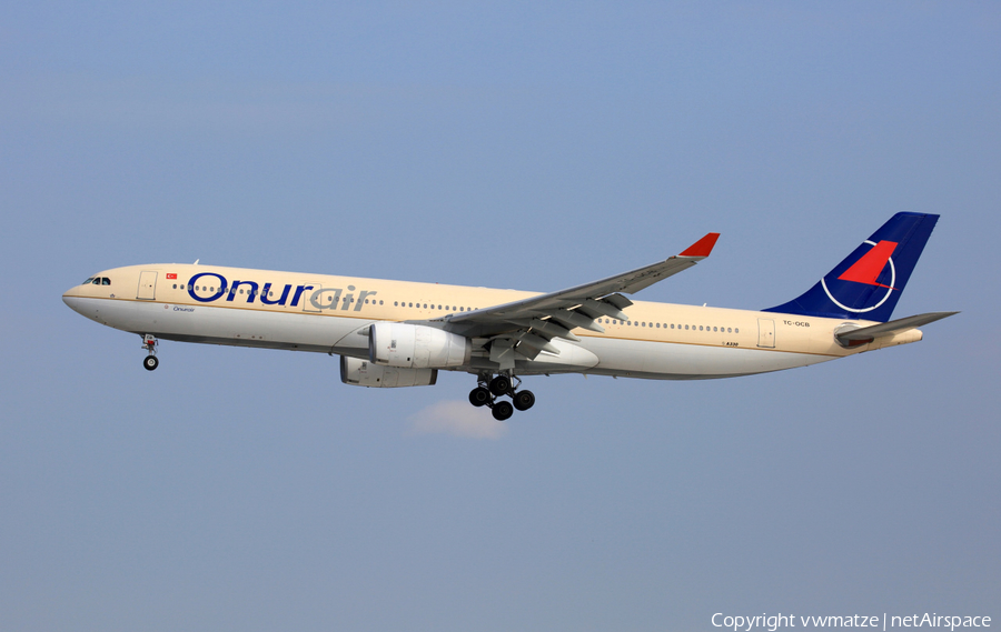 Onur Air Airbus A330-342 (TC-OCB) | Photo 125563