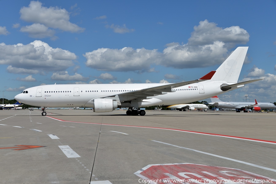 Onur Air Airbus A330-223 (TC-OCE) | Photo 420723