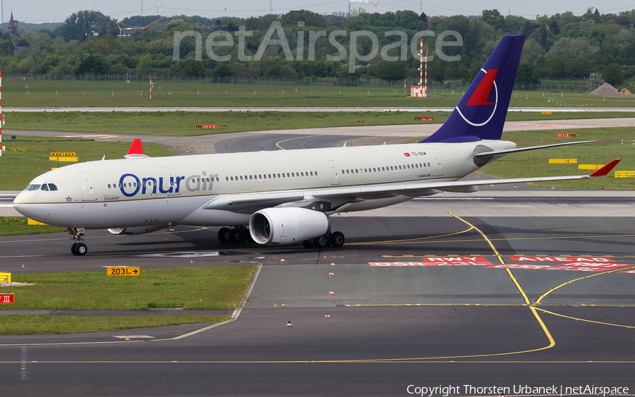 Onur Air Airbus A330-243 (TC-OCM) | Photo 418788
