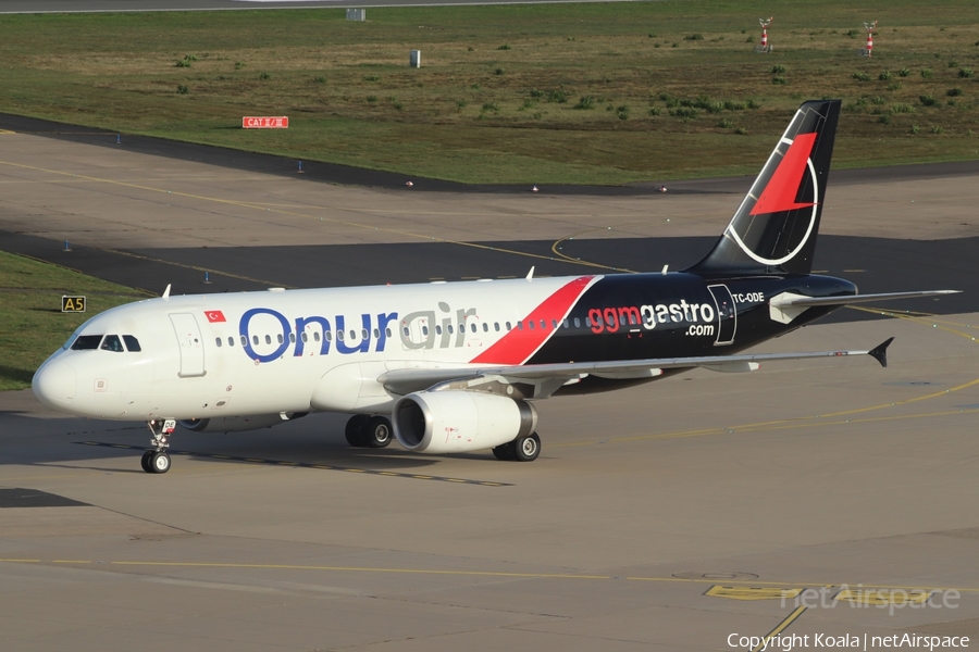 Onur Air Airbus A320-232 (TC-ODE) | Photo 561783