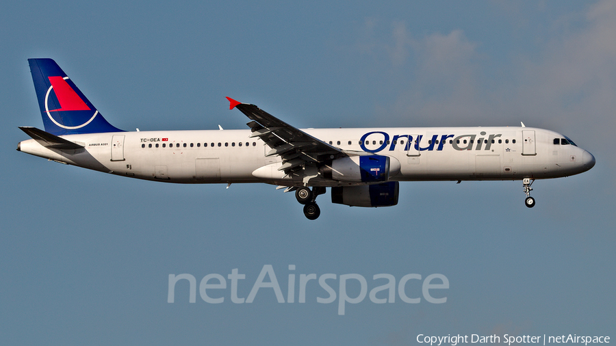 Onur Air Airbus A321-231 (TC-OEA) | Photo 207796