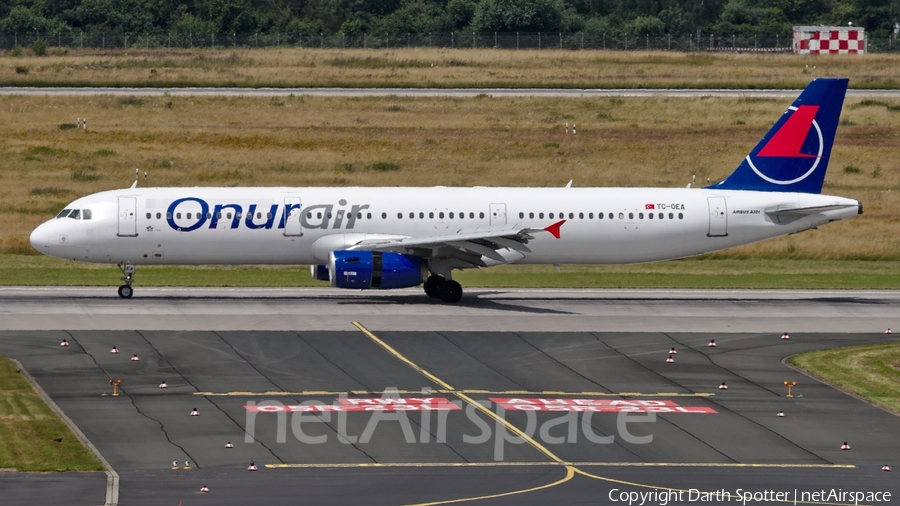 Onur Air Airbus A321-231 (TC-OEA) | Photo 237069