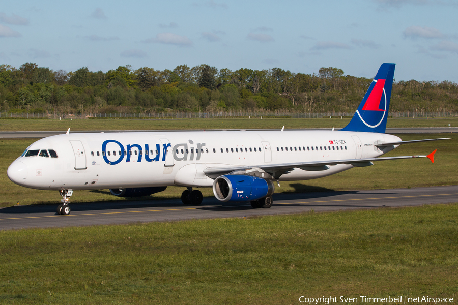 Onur Air Airbus A321-231 (TC-OEA) | Photo 319231