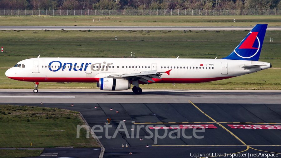 Onur Air Airbus A321-231 (TC-OEC) | Photo 356953