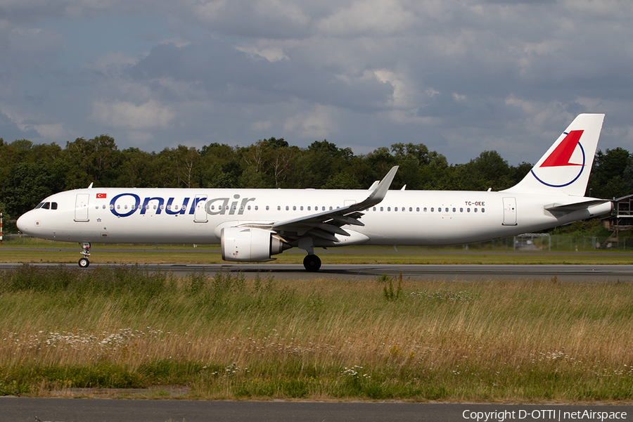 Onur Air Airbus A321-253N (TC-OEE) | Photo 333750