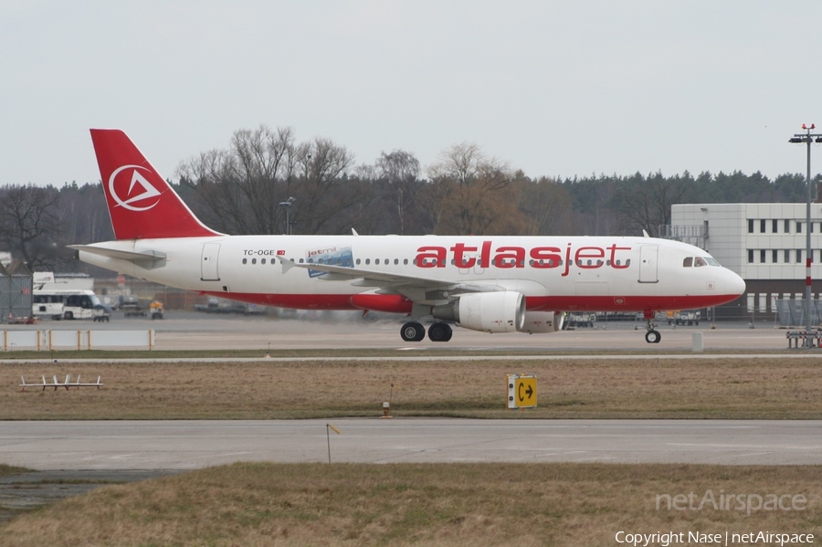 Atlasjet Airbus A320-214 (TC-OGE) | Photo 279109