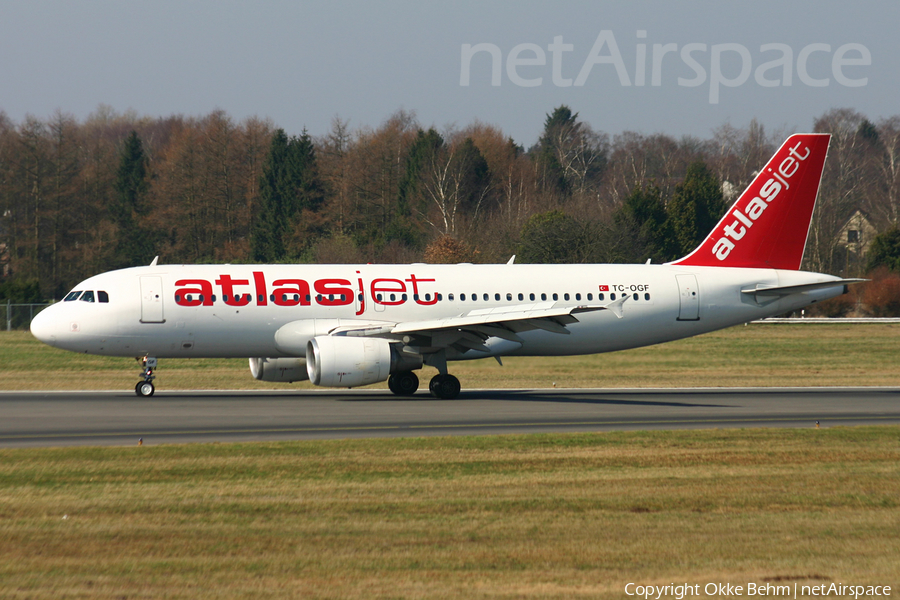 Atlasjet Airbus A320-214 (TC-OGF) | Photo 70905