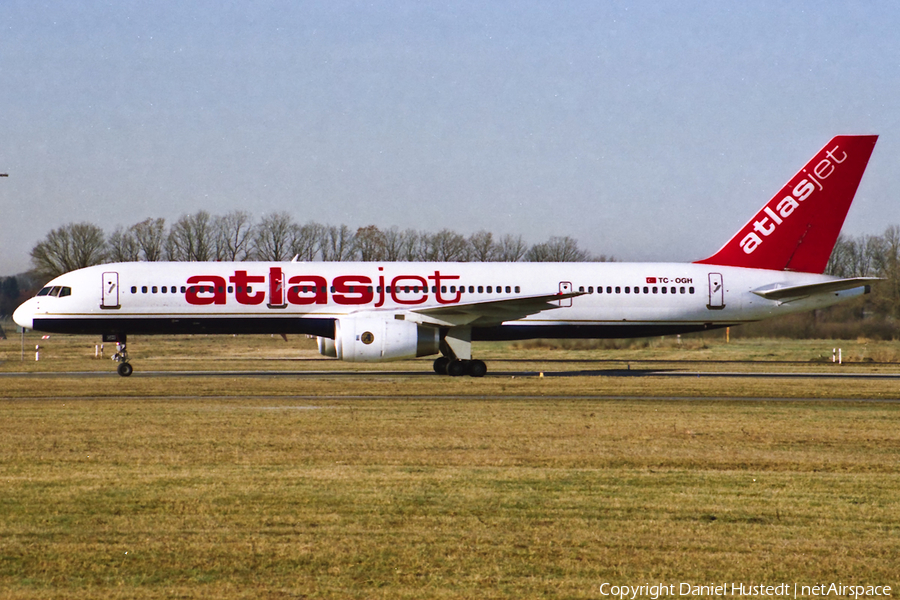 Atlasjet Boeing 757-225 (TC-OGH) | Photo 476588