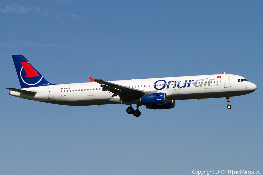 Onur Air Airbus A321-131 (TC-ONJ) | Photo 502943