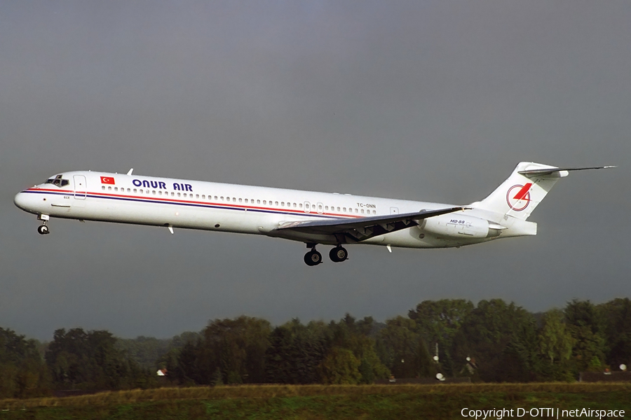 Onur Air McDonnell Douglas MD-88 (TC-ONN) | Photo 284767