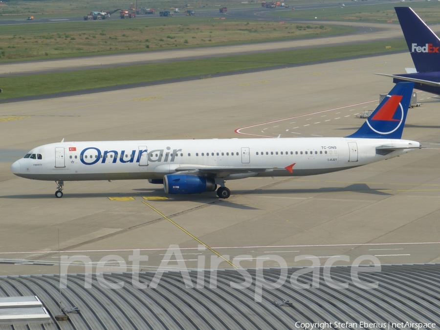 Onur Air Airbus A321-131 (TC-ONS) | Photo 247602