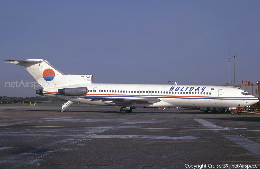 Holiday Airlines Boeing 727-230(Adv) (TC-RAC) | Photo 588379