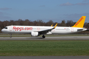 Pegasus Airlines Airbus A321-251NX (TC-RBA) at  Hamburg - Fuhlsbuettel (Helmut Schmidt), Germany