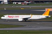 Pegasus Airlines Airbus A321-251NX (TC-RBF) at  Hamburg - Fuhlsbuettel (Helmut Schmidt), Germany