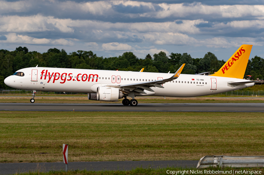 Pegasus Airlines Airbus A321-251NX (TC-RBI) | Photo 515874