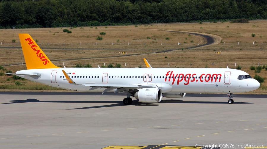 Pegasus Airlines Airbus A321-251NX (TC-RBK) | Photo 520687