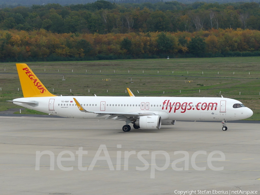 Pegasus Airlines Airbus A321-251NX (TC-RBT) | Photo 531445
