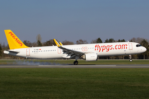 Pegasus Airlines Airbus A321-251NX (TC-RBU) at  Hamburg - Fuhlsbuettel (Helmut Schmidt), Germany