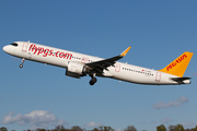 Pegasus Airlines Airbus A321-251NX (TC-RBY) at  Hamburg - Fuhlsbuettel (Helmut Schmidt), Germany