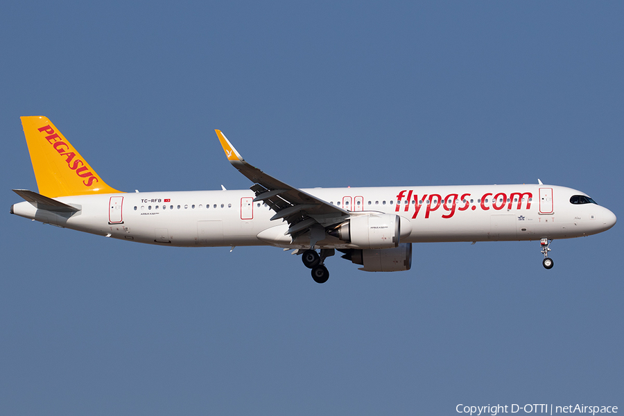 Pegasus Airlines Airbus A321-251NX (TC-RFB) | Photo 641195